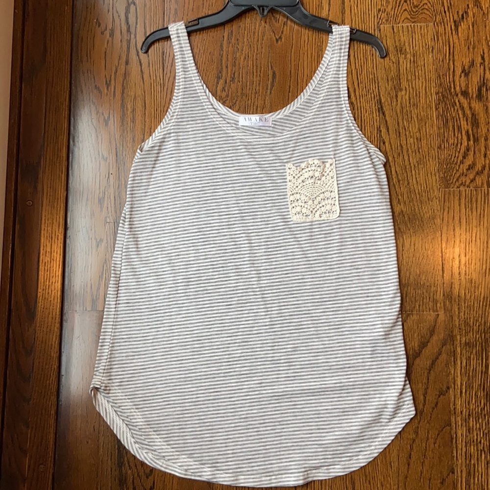 Awake oh Chic Tank!